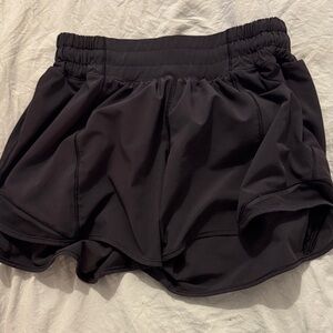 Black hotty hot shorts